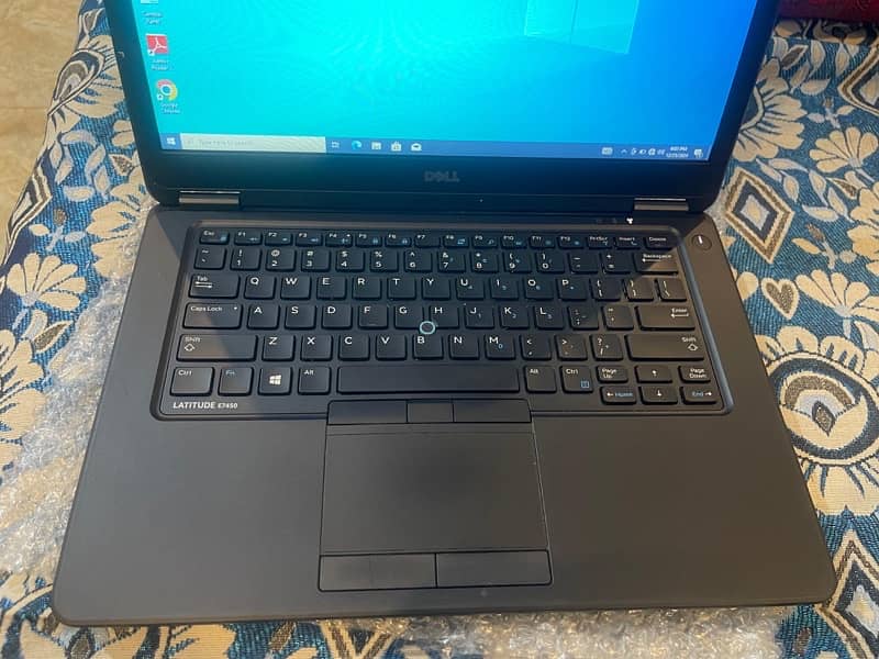 Dell Latitude Modle E7450 ( Core i7, 5th Generation) 1