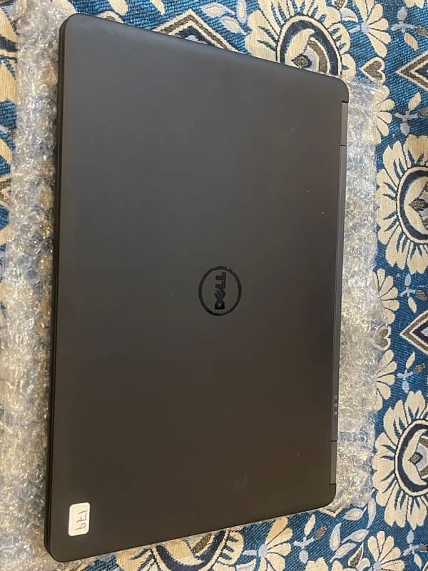 Dell Latitude Modle E7450 ( Core i7, 5th Generation) 6