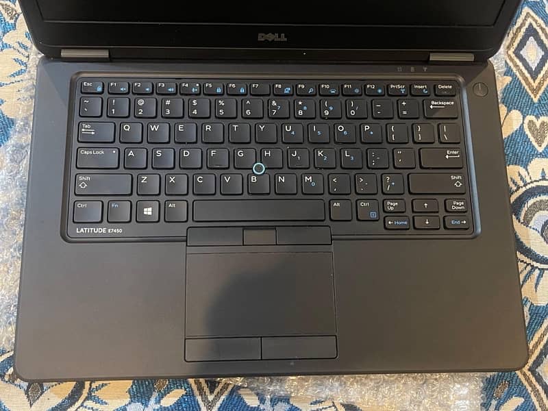 Dell Latitude Modle E7450 ( Core i7, 5th Generation) 8