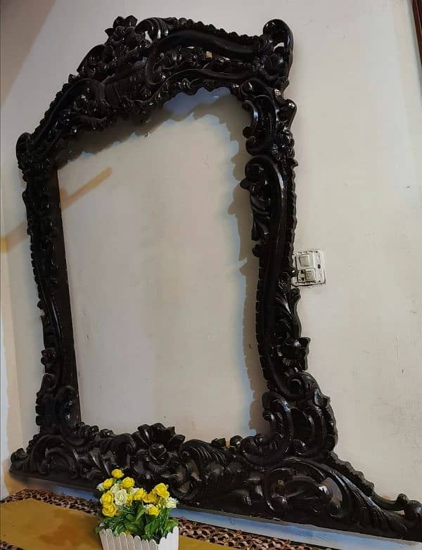 mirror frame 0