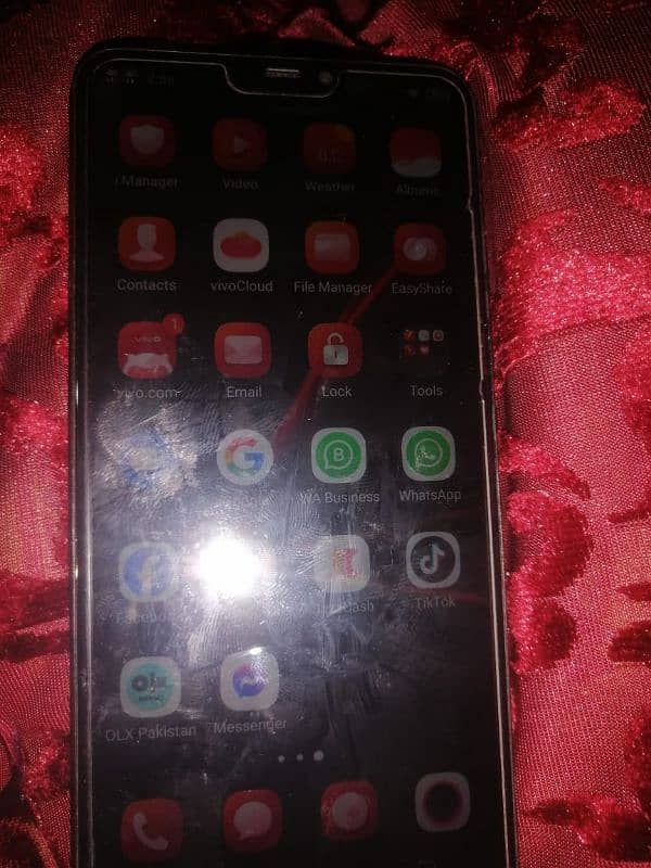 vivo y83 6 GB ram 128 GB memory 2