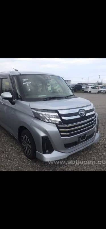 Toyota Roomy 2024/2021 custom G push start 0