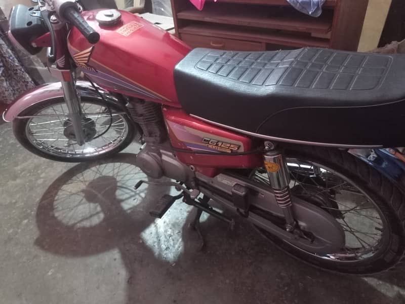 Honda cg 125 2001 model 3