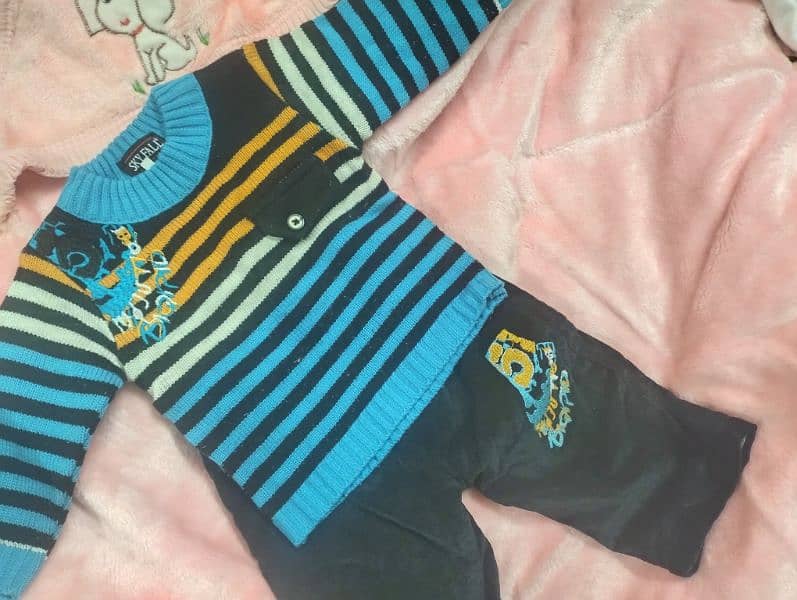 Imported Baby clothes in good condition 500 only ,reasonable price 0