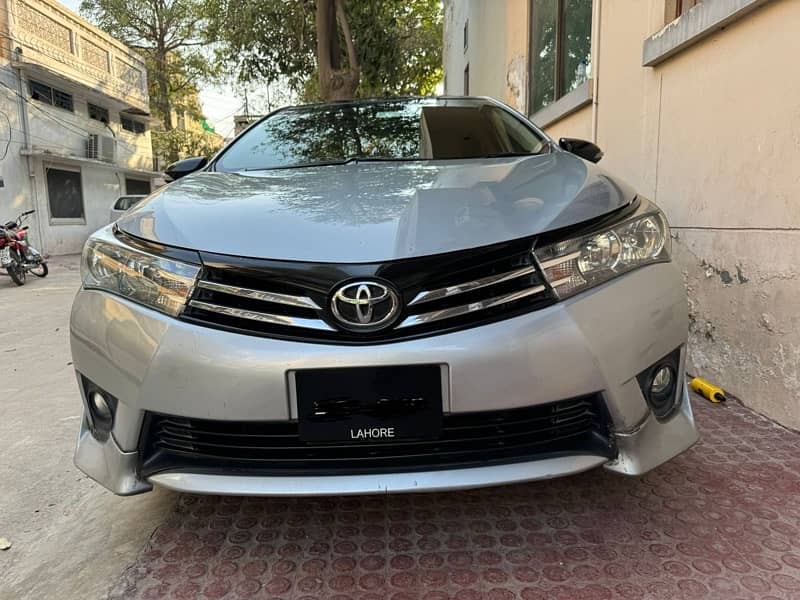 Toyota Altis Grande 2015 0