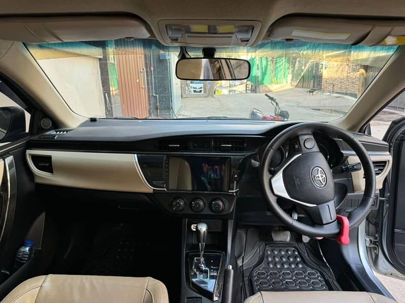 Toyota Altis Grande 2015 3