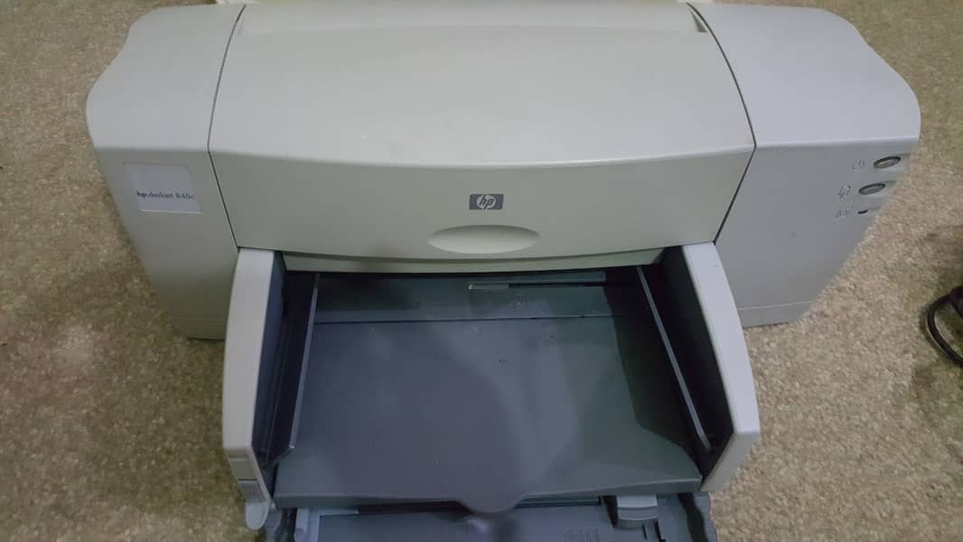 HP 845c 8 pages per minute 1