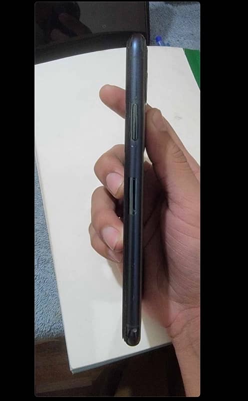 Iphone 11 pro max 64gb PTA APPROVED 1