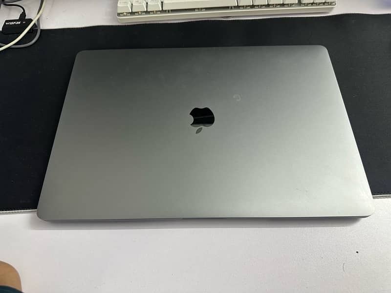 macbook pro 2019 16inch 32gb 5