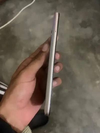 Vivo s1pro 8+4gb ram 128gb urgent sell 2