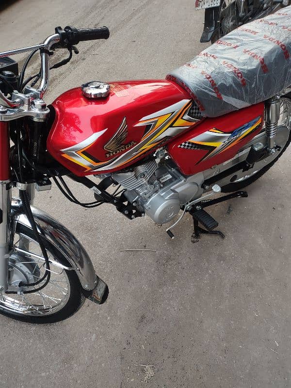 Honda cg125 2025 3