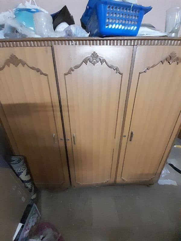 3 door cupboard old antique fix price 0