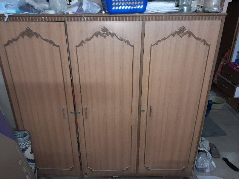 3 door cupboard old antique fix price 3