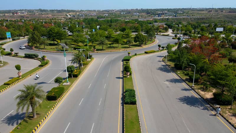 Exclusive Opportunity! Luxury Farmhouse Plot Block C, Gulberg Greens, Islamabad 21