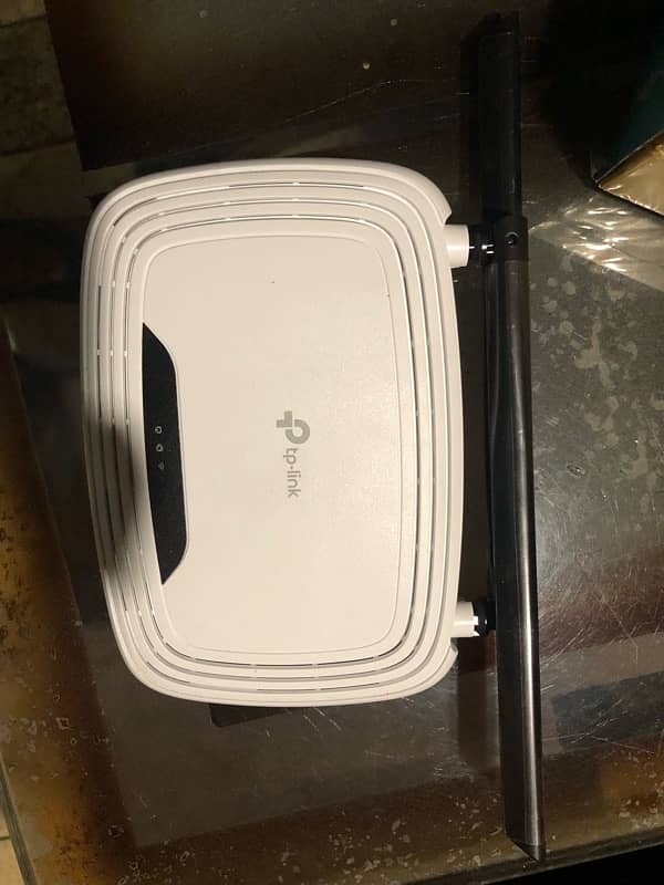 TP-Link router 1