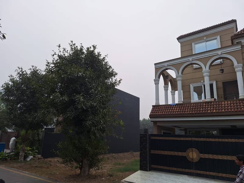 972 J (8 marla plot) Bahria Orchard phase 2 (PU paid) 0