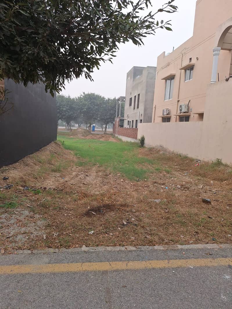 972 J (8 marla plot) Bahria Orchard phase 2 (PU paid) 3