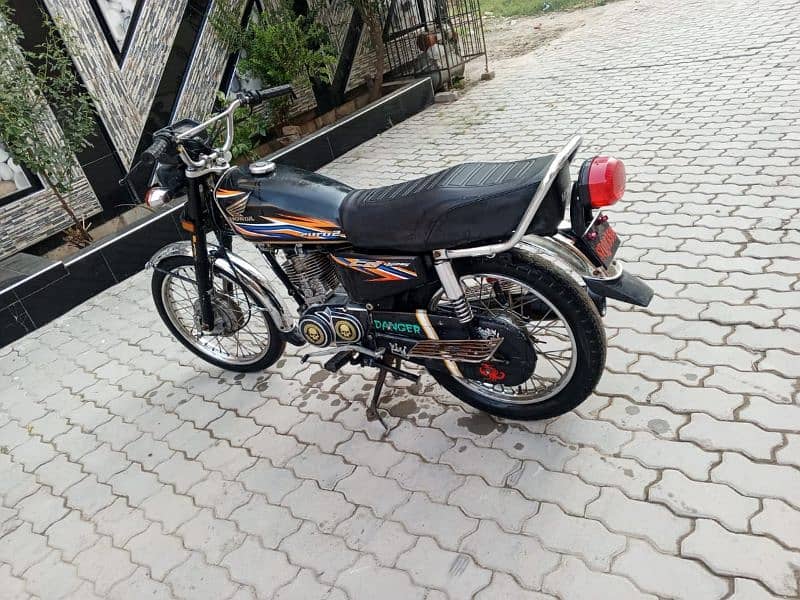 Honda CG125 18 modle Sialkot number 2