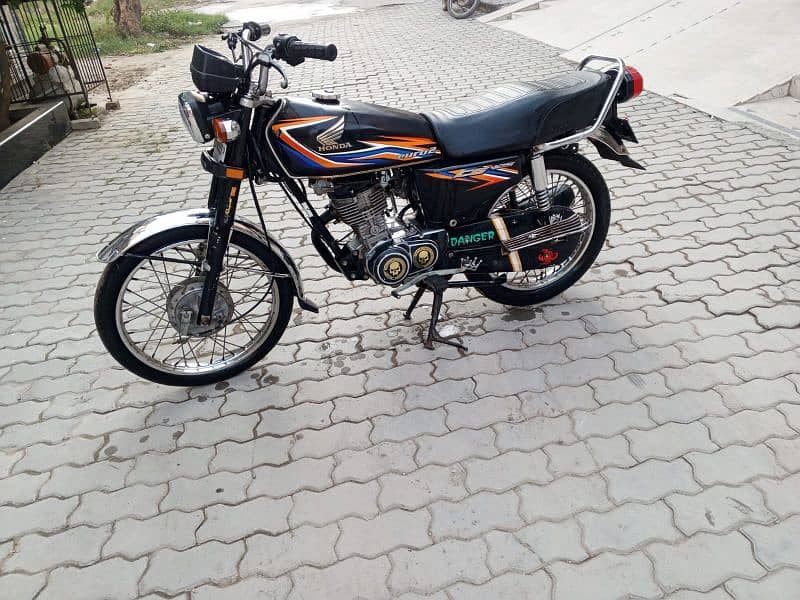 Honda CG125 18 modle Sialkot number 5