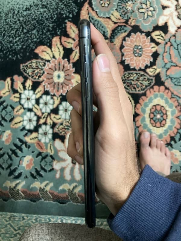 IPHONE Xs Max 3