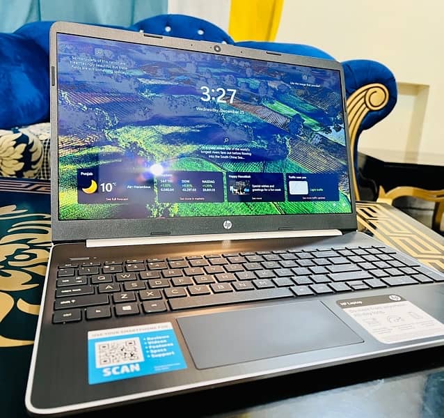 HP Laptop 15.6 Intel Core i3 10th Gen DDR4 Touch and Type 1