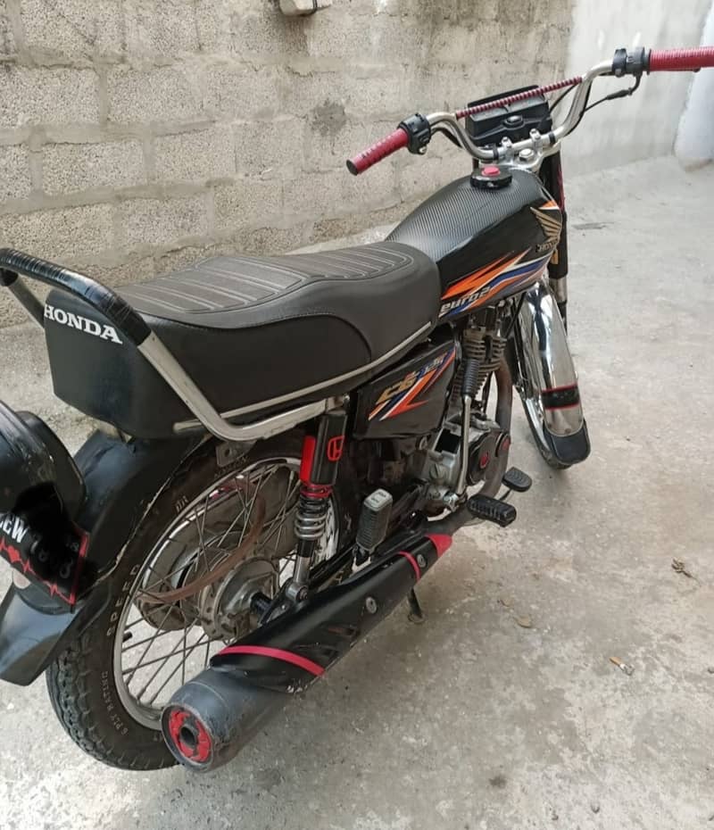 Honda CG 125 2018 4