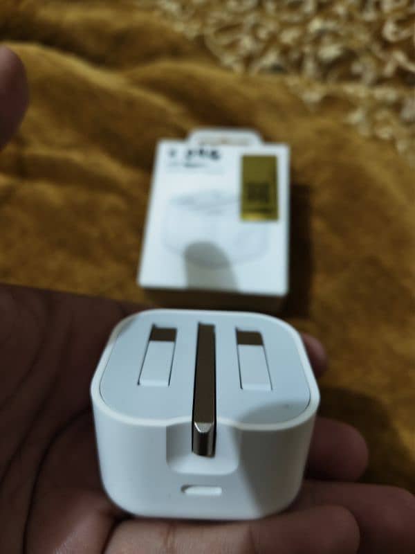 Apple Adapter Totally Originall 20W 0