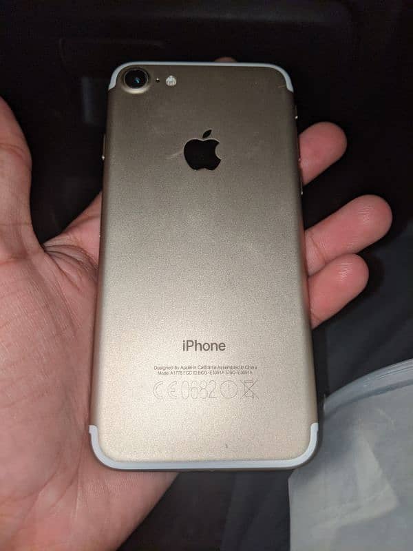 Iphone 7 256 Gb pta approved 4