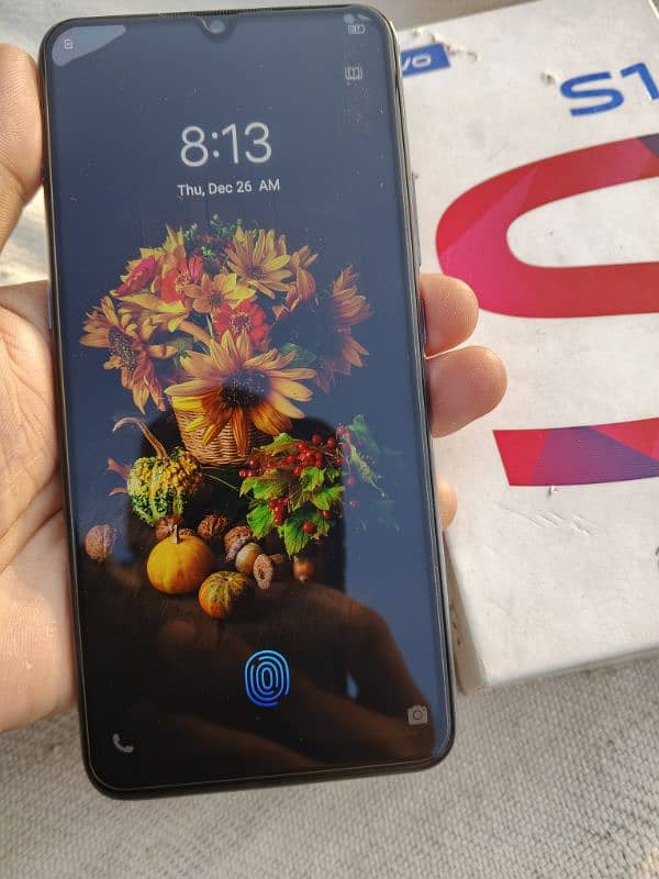 vivo s1 original phone no open no repire box charger Sath 0