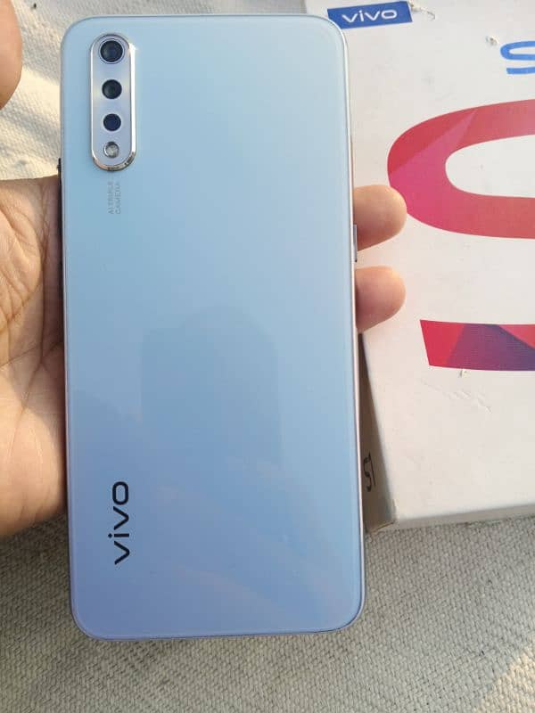 vivo s1 original phone no open no repire box charger Sath 1