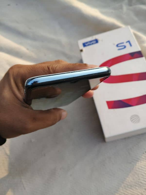 vivo s1 original phone no open no repire box charger Sath 4