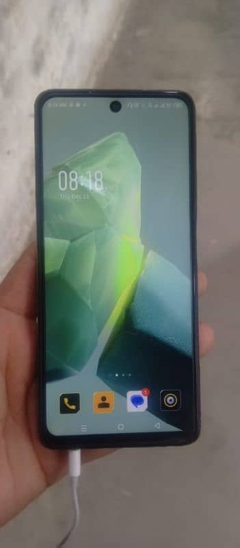 Infinix hot 30=8+8/128 0