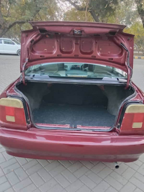 Suzuki Baleno 2003 8