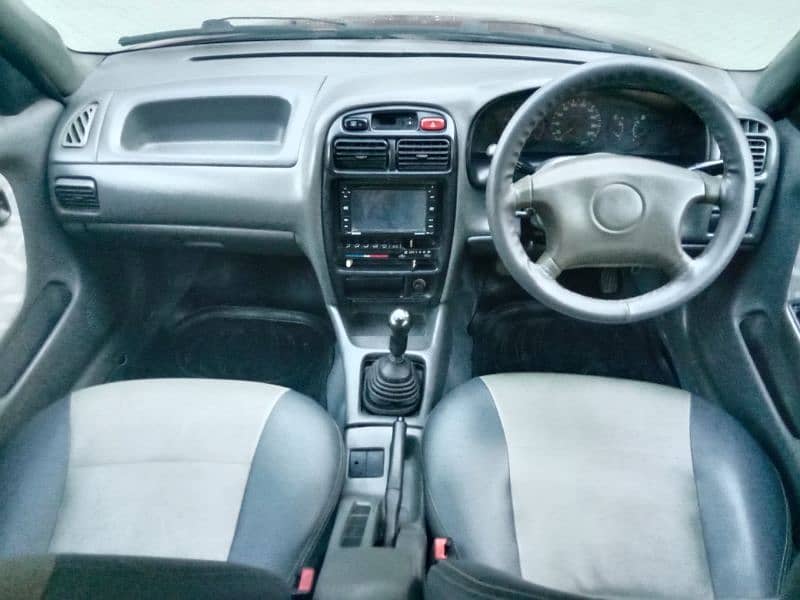 Suzuki Baleno 2003 16