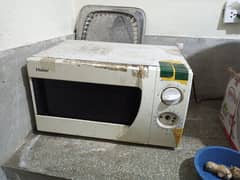 Microwave oven