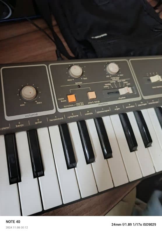 Casio piano keyboard 1