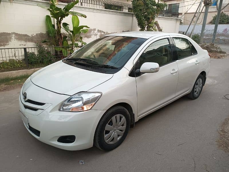 Toyota Belta 2014 8