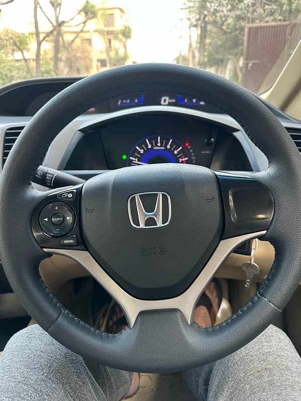 Honda Civic Prosmetic 2014 1st Owner Total Geniune Paint 15