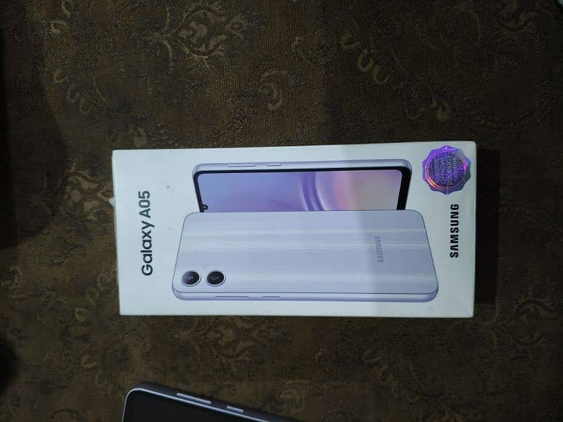 Samsung A05 box 0pen 2