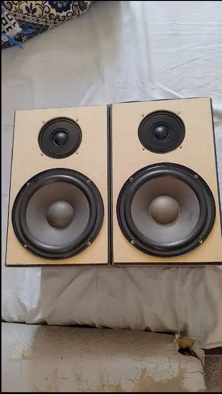 Jamo Compact 700 Bookshelf speakers 5