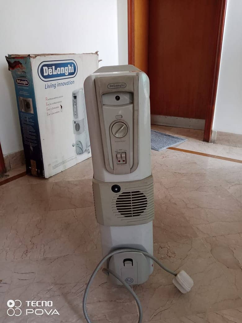 Sale of Delonghi heat radiation Room Heater 2