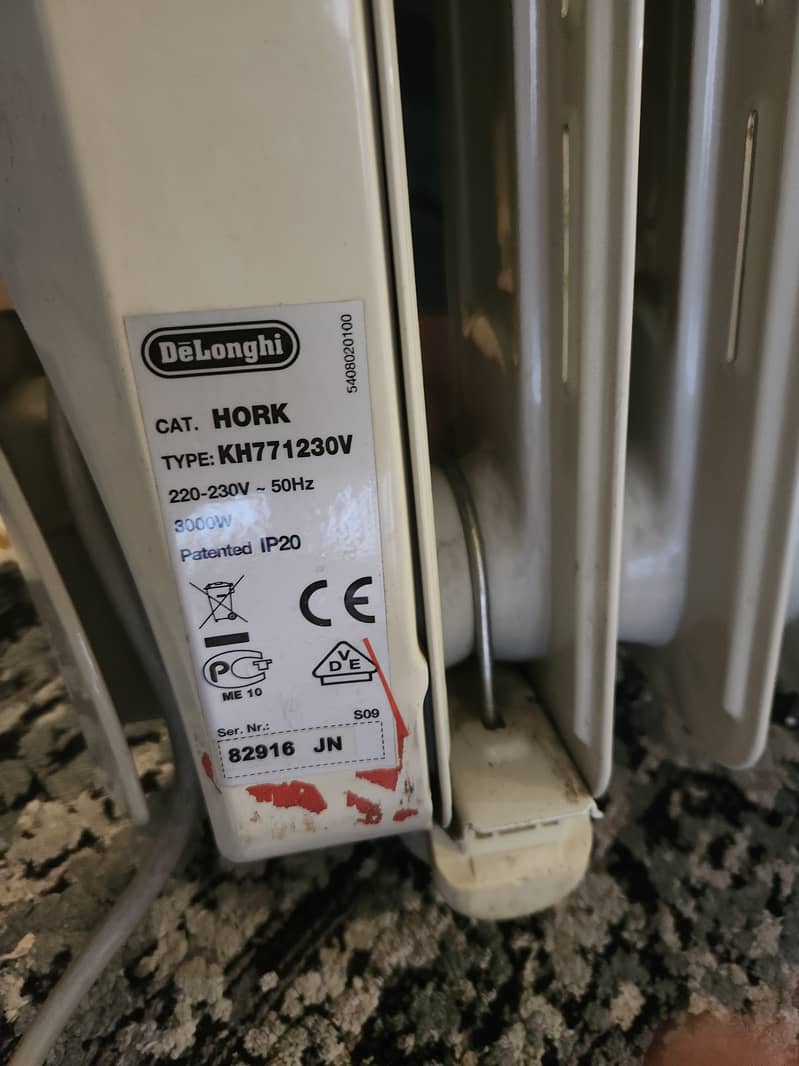 Sale of Delonghi heat radiation Room Heater 6