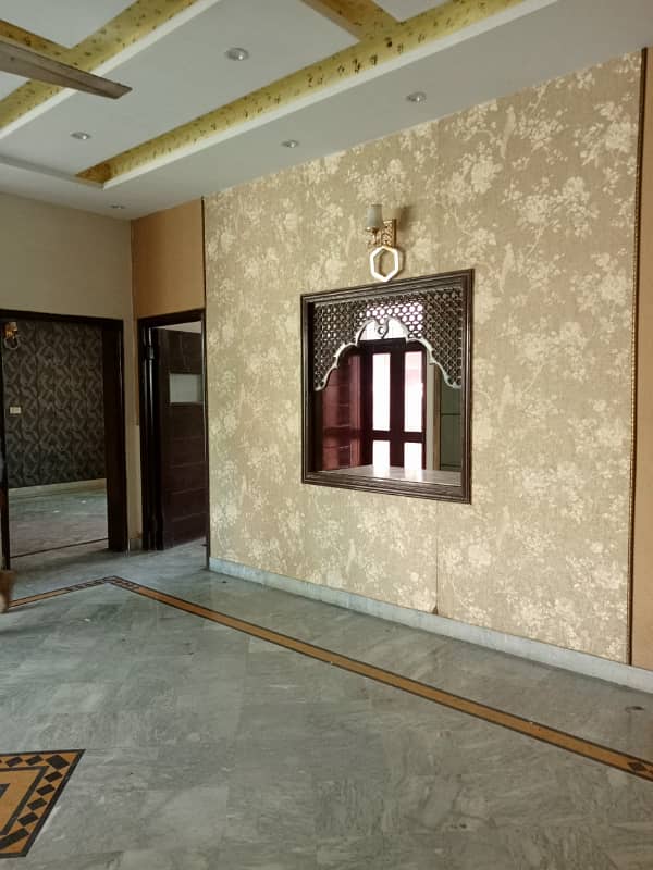 Running girls Hostel For Rent (Setup For Sale) in Ali Town 100% profitable very good location 2