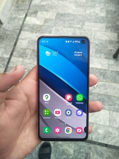 Samsung s10e