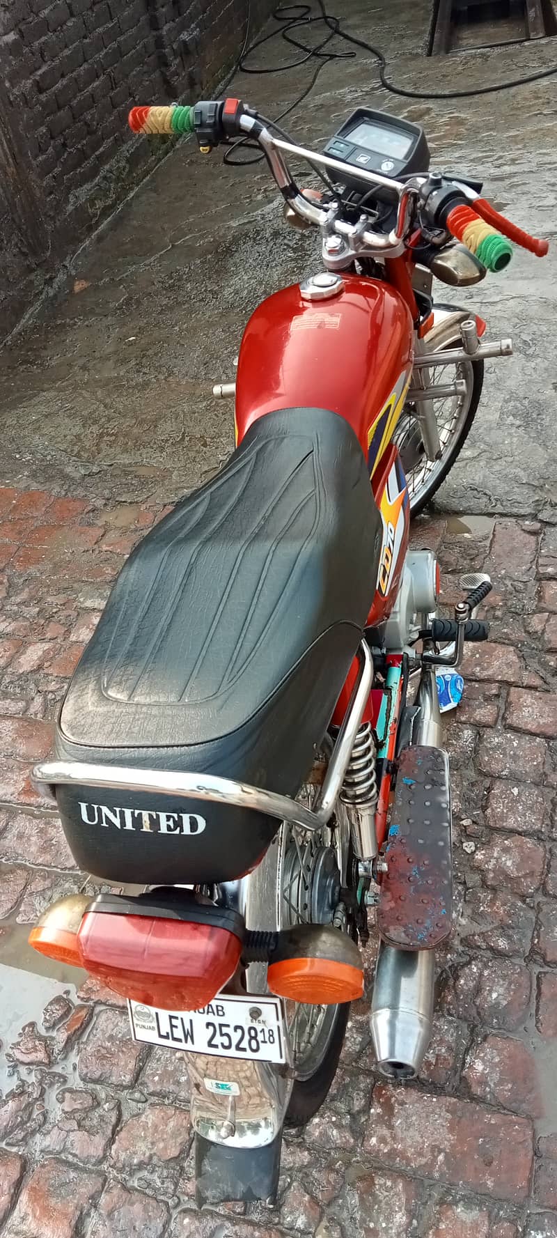 united 2018 70 cc 10