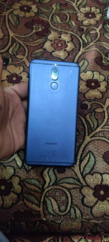 Huawei mate 10 lite 1