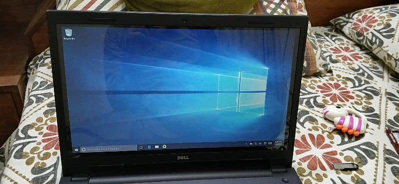 Dell Inspiron 15, 3000 series 1