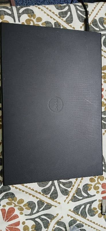 Dell Inspiron 15, 3000 series 3