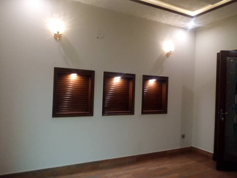 Like New 12 Marla Lower Portion & Basement For Rent In Janiper Block Sector C Bahria Town Lahore 6