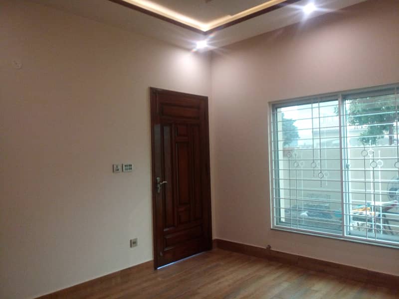 Like New 12 Marla Lower Portion & Basement For Rent In Janiper Block Sector C Bahria Town Lahore 8